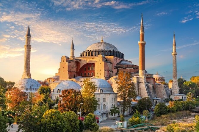8-Day Private Guided Turkey Tour with Accommodation - Day 4: Cappadocia Red Tour and the sunrise balloon option