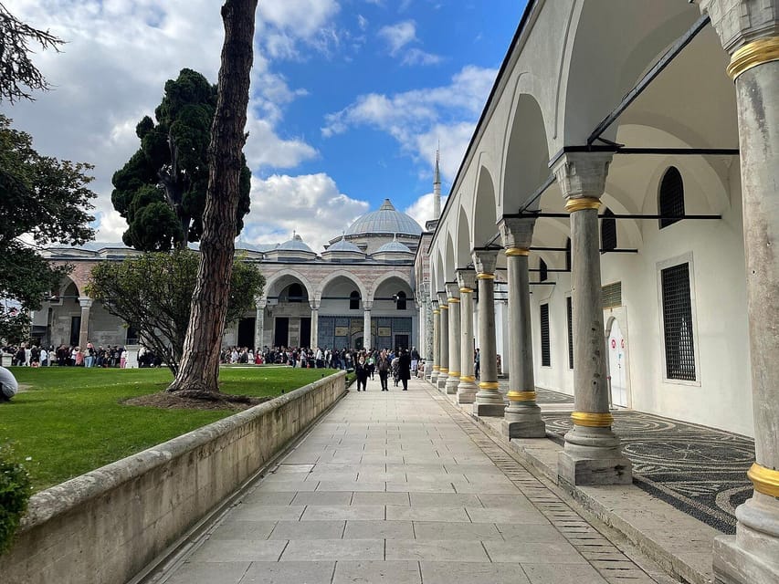 Basilica Cistern &Topkapi Palace &Hagia Sophia Combo Tickets - Audio Guides and What You Should Expect From Them