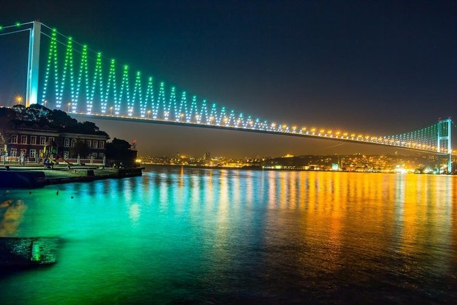 Bosphorus Dinner Cruise with Folk Dance and Live Performances - Who This Cruise Suits Best (And Who Should Skip It)