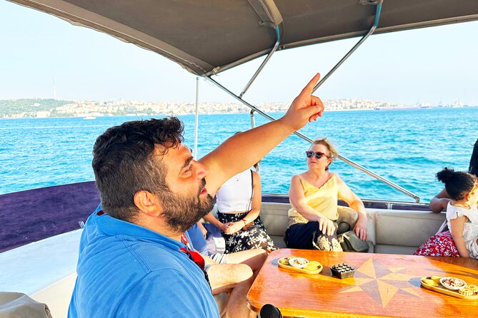 Bosphorus & Golden Horn: Sunset Yacht Cruise with Expert Guide - Fortresses and Palaces from the Water: Rumeli, Anatolian, and Beylerbeyi