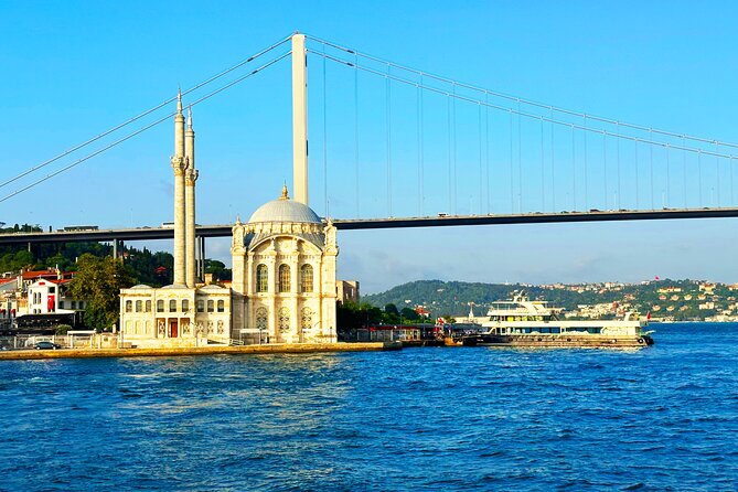 Bosphorus & Golden Horn: Sunset Yacht Cruise with Expert Guide - Snacks, Coffee, and the Pace: What’s Included On Board