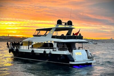 Bosphorus Sunset Yacht Experience: Istanbul’s Best - Bosphorus Strait: the route itself is the point
