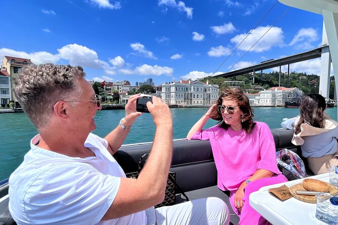 Bosphorus Yacht Cruise with Stopover on the Asian Side - (Morning or Afternoon) - Kanlıca stop: how the Asian side break really works