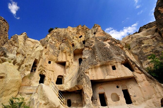 Cappadocia Dream: 2-Days Tour from Istanbul & Balloon Ride Option - Ortahisar Castle views, Avanos lunch, and the carpet or pottery stops