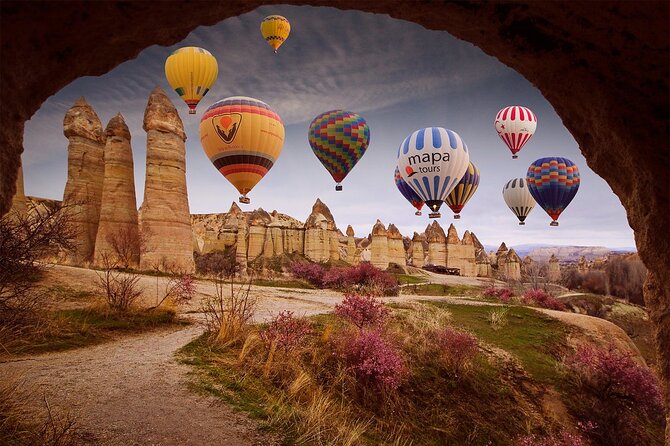 Cappadocia Dream: 2-Days Tour from Istanbul & Balloon Ride Option - Day 2 Sunrise Balloon: what you should expect at the balloon site