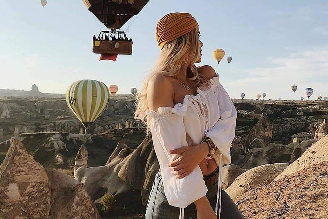 Cappadocia Tour from Istanbul 2 Days 1 Night by Plane included Balloon Ride - Group size and guide style: why “licensed” can matter