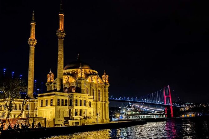 Circle Istanbul (Extraordinary Istanbul) - Entering Taksim and the Backstreets Mindset