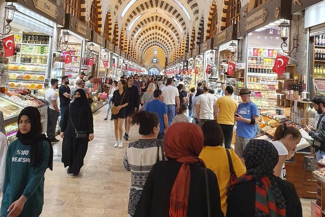 Eating Like a Local: Learn About Diverse Culinary Culture of Turkey - Dessert and tea near Kadıköy Iskelesi