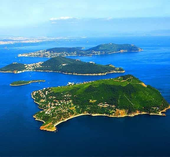 From Istanbul: Princes Island Tour with 2 Islands - What the guide adds beyond the big sights