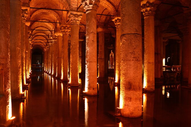 Full-Day Private Guided Tour of Historic Istanbul - Topkapi Palace: when time and opening hours allow