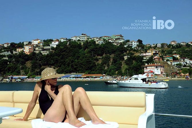 Guided Bosphorus & Black Sea Cruise – 4 Stops from Istanbul - A Small-Group Bosphorus Cruise With Real Neighborhood Time