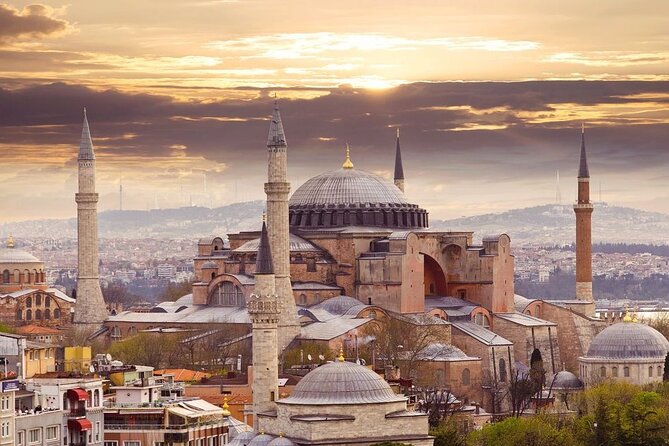 Hagia Sophia, Blue Mosque & Basilica Cistern tour - Hagia Sophia Grand Mosque: see the Justinian-era scale without the mental fog