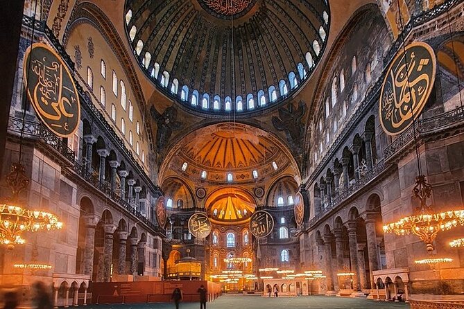Hagia Sophia Group Tour ( Licensed Guide) - What happens during the guided walk inside the Grand Mosque
