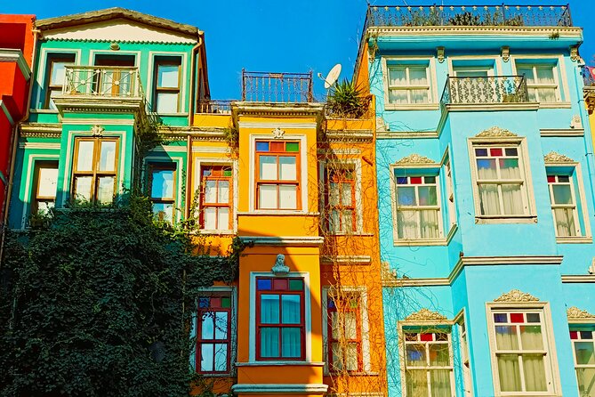 Half day Fener-Balat Walking Tour in Turkiye - First Steps in Fener: Where Istanbul’s Old Power Lives