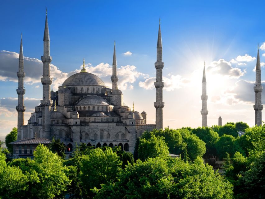 Istanbul: Blue Mosque Guided Tour - The free time inside: take photos, not just snapshots