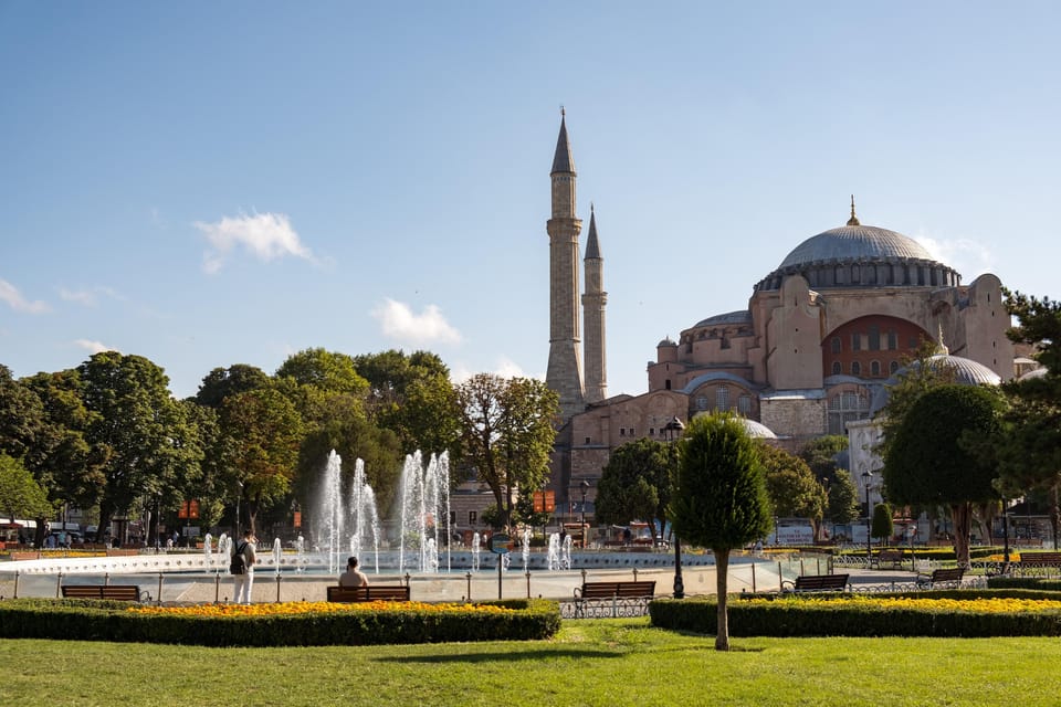 Istanbul: Blue Mosque & Hagia Sophia Guided Tour w/ Tickets - Price and what you’re really paying for at $39