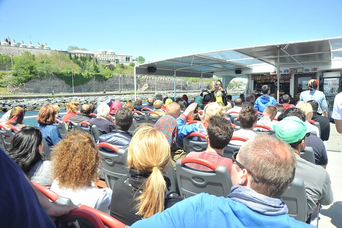 Istanbul: Bosphorus and Golden Horn Cruise with Audio Guide - Getting to the meeting point without losing your sanity