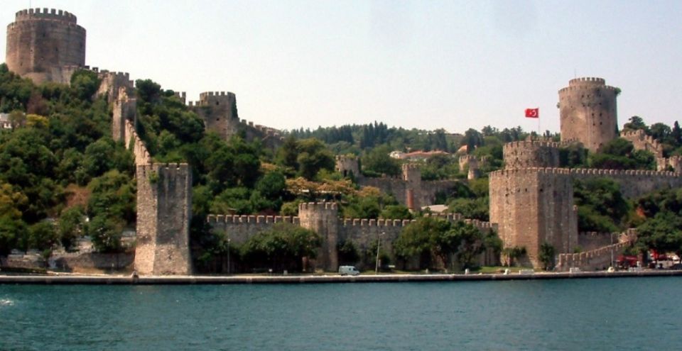 Istanbul: Bosphorus And Golden Horn Morning or Sunset Cruise - Ortaköy and the Bosphorus Bridge: the big-jump section