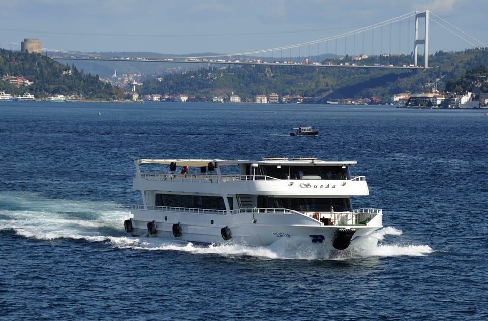 Istanbul: Bosphorus Cruise and Golden Horn Bus Tour - Starting Outside Marmara Taksim: How the Day Flows
