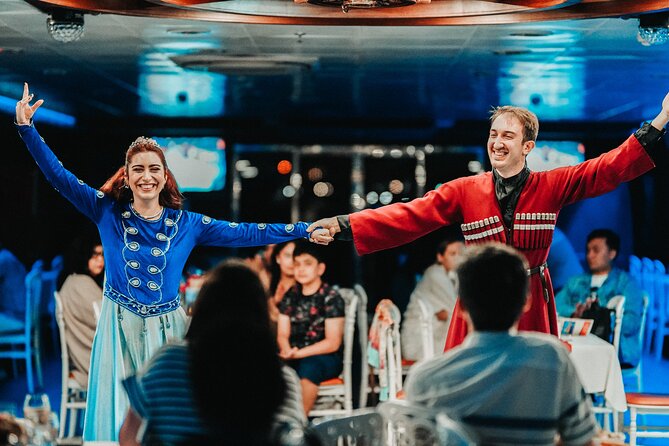 Istanbul: Bosphorus Dinner Cruise with Turkish Night Show - Service you notice: the crew energy makes the difference