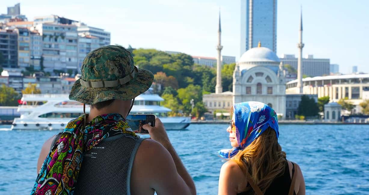 Istanbul: Bosphorus & Golden Horn Cruise Daytime or Sunset - Who should book this cruise (and who might want to skip)