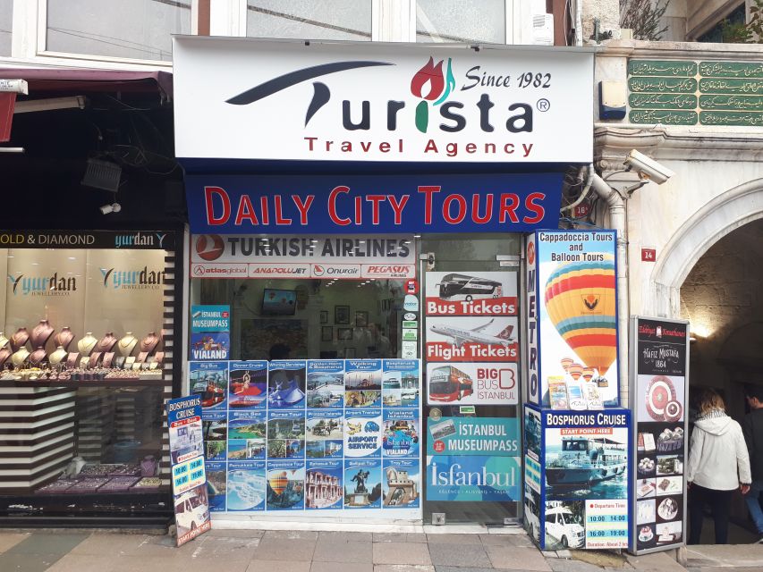 Istanbul: Bosphorus Sightseeing Boat Tour with Guide - Dolmabahçe Palace: the shoreline stop you’ll remember