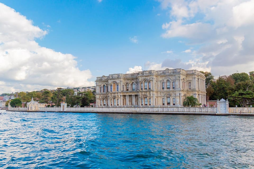 Istanbul: Bosphorus Strait Sightseeing Cruise & Audio Guide - Should you book this Bosphorus Strait Sightseeing Cruise?