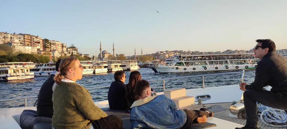 Istanbul: Bosphorus Sunset Cruise on Yacht with Live Guide - Key things I think you’ll notice right away