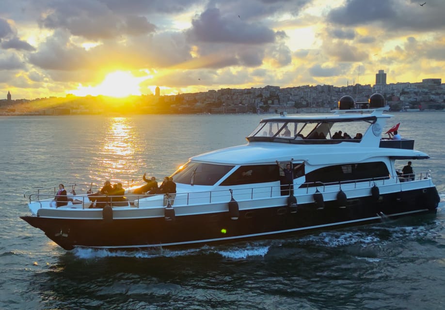 Istanbul: Bosphorus Sunset Yacht Cruise with Live Guide - Bridges, Arnavutköy, and the fortresses: the Bosphorus “power view”