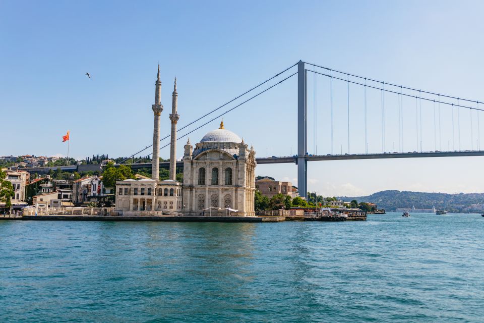 Istanbul: Bosphorus Yacht Cruise with Stopover on Asian Side - Passing the bridges and fortifications: where Istanbul’s strategy becomes visible
