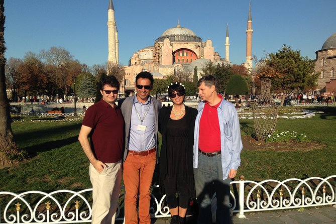 Istanbul City and Hidden Gem Private Guided Tour 1, 2, 3 Day opt. - Kadıköy Çarşısı, Rustem Pasha, and Misir Çarşısı: local Istanbul with guided context