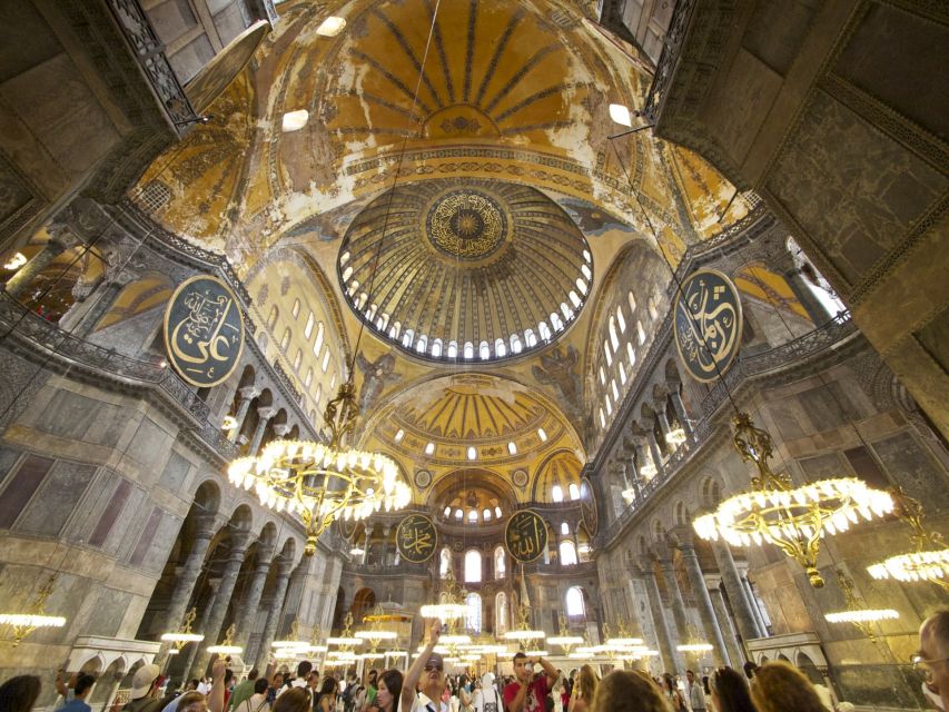 Istanbul: City Highlights Tour w/Hagia Sophia & Blue Mosque - Who should book this tour—and who might feel limited