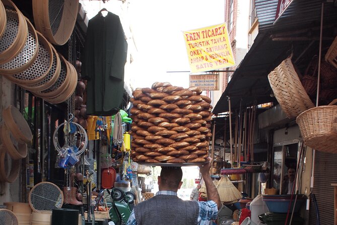 Istanbul Culinary Secrets of the Old City - Fatih morning start: a traditional breakfast and local shopkeeper context