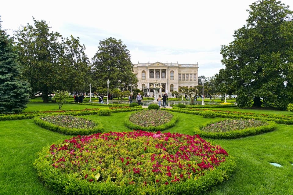 Istanbul: Dolmabahce Palace and Harem Skip-the-Line Ticket - Painting Museum: Ottoman art beyond the chandeliers