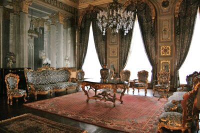 Istanbul: Dolmabahce Palace & Harem Skip-the-Line Entry - Entering with e-tickets: how “skip-the-line” really works