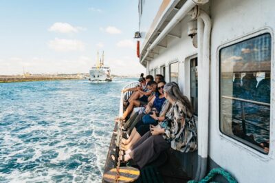 Istanbul: European and Asian Side Guided Foodie Walking Tour - Spice Bazaar Morning: Breakfast, Market Walk, and Your First Tastings