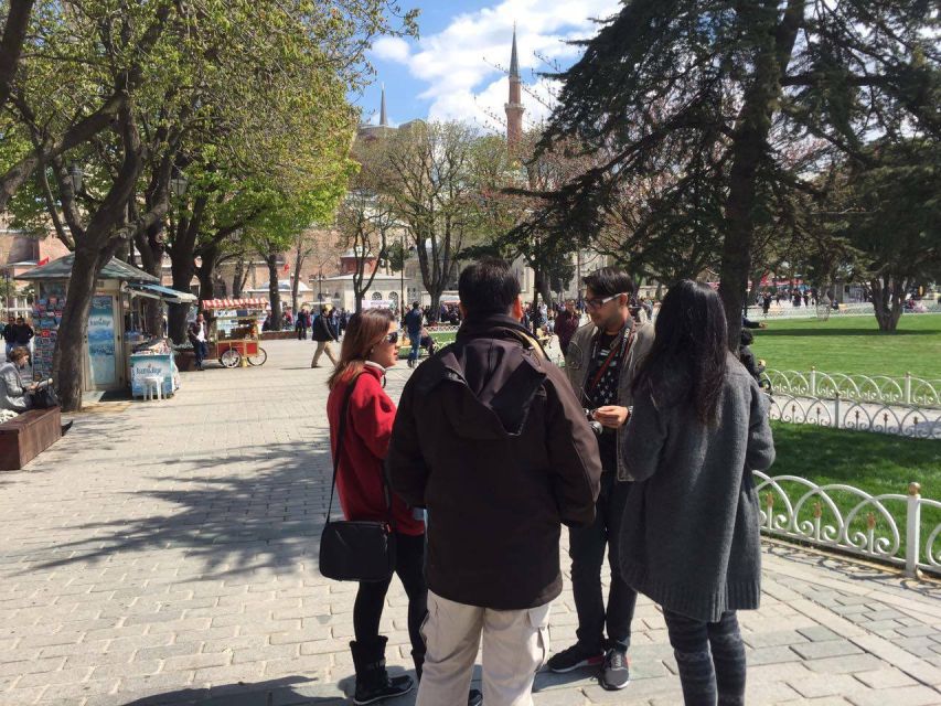 Istanbul: Full-Day City Highlights Tour with Lunch - Lunch in a Local Restaurant: Filling, Not Fancy