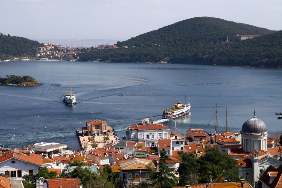 Istanbul: Full Day Princes Islands Guided Tour with Lunch - Cruising the Marmara Sea for a Simple, Scenic Day