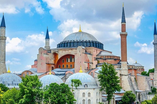 ISTANBUL: Full-Day Private Tour with Top Attractions - The value of a private Istanbul highlights day
