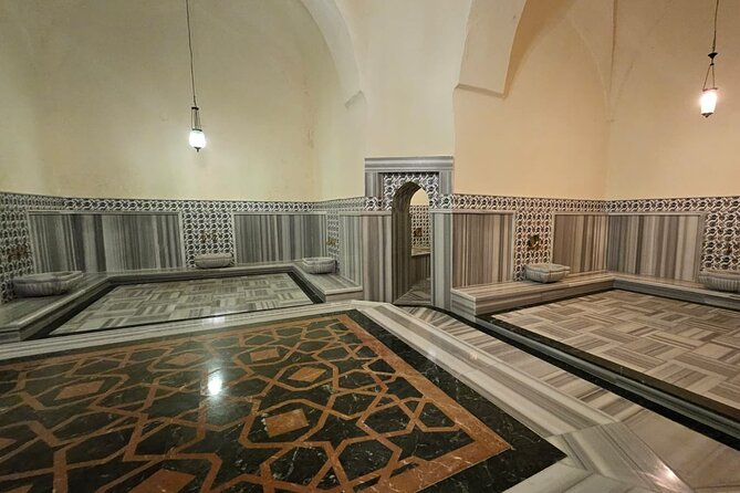 Istanbul Gedikpasa Historical Turkish Bath with Privacy Option - The privacy option: same-gender by design, with an asterisk