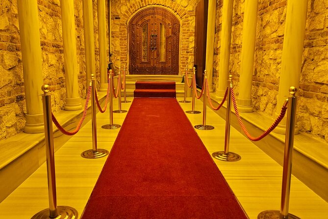 Istanbul Gedikpasa Historical Turkish Bath with Privacy Option - Tea, sweets, and the calm landing afterward