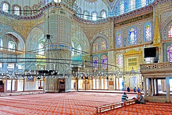 Istanbul: Hagia Sophia & Blue Mosque Guided & Small-Group Tour - Blue Mosque: Six Minarets, the Tile Work, and Guided Orientation
