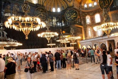 Istanbul: Hagia Sophia & Blue Mosque Guided & Small-Group Tour - Pickup, Group Size, and Timing: The Minibus Reality