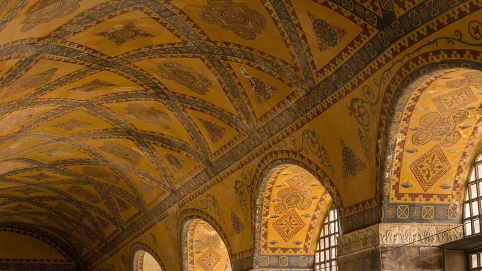 Istanbul: Hagia Sophia Guided Tour with Expert Guide - Skip the Ticket Lines: What You Can Realistically Save Time On