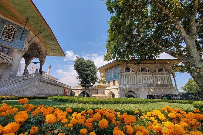 Istanbul Highlights! Blue Mosque, Hagia Sophia, Topkapı and More! - Other Quick Stops Around Sultanahmet That Tie the Day Together