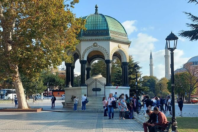 Istanbul Highlights! Blue Mosque, Hagia Sophia, Topkapı and More! - German Fountain and Hippodrome Square: Your Istanbul Timeline Starts Here