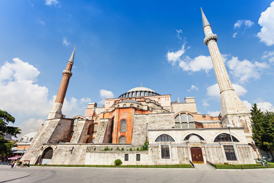 Istanbul Highlights Small-Group Walking Guided Tour - Skipping the ticket line: the real value