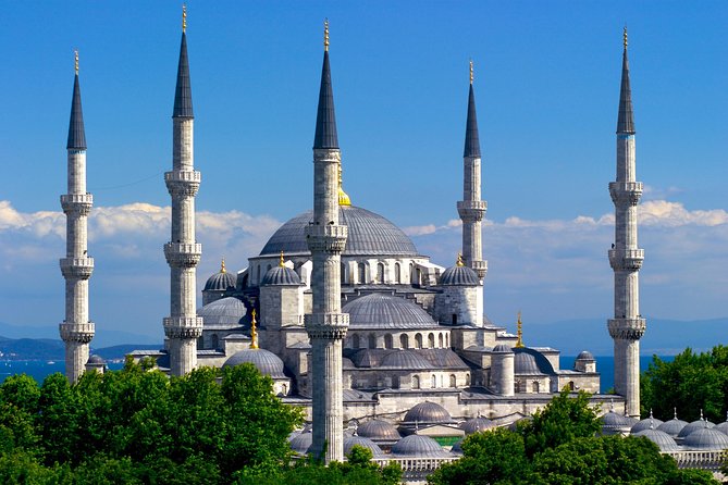 Istanbul Historical Tour with Guide, Lunch and Transfers - Hotel Pickup and the 8:00 Start: What Actually Matters