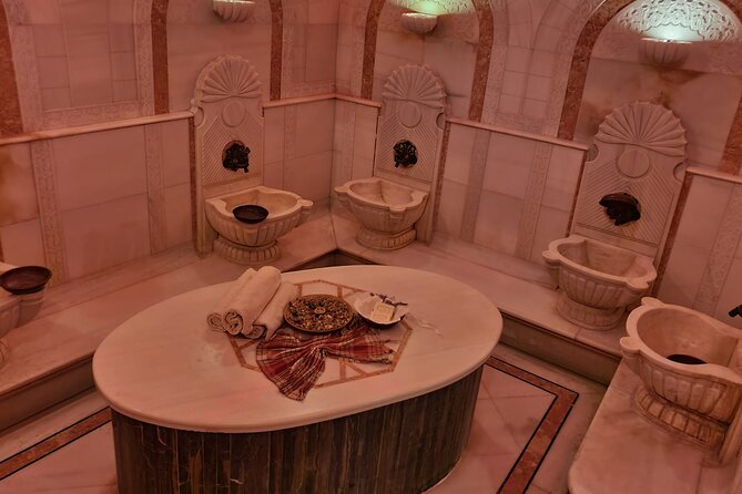 Istanbul : Historical Turkish Bath Experience in Old City - What you’ll actually wear and what you should bring