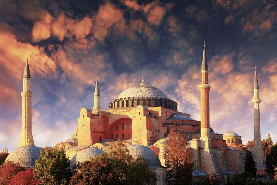 Istanbul: Old City Full-Day Tour with Lunch and Hotel Pickup - How the day runs with hotel pickup and a 9-hour plan